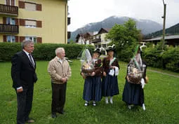 Ehrensalve für Hofer Sepp und Hirzinger Sepp Bild 9